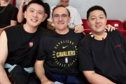 KaiyunSports-杨鸣晒现场观赛照支持杨瀚森：没有考察，只有助威的一场比赛